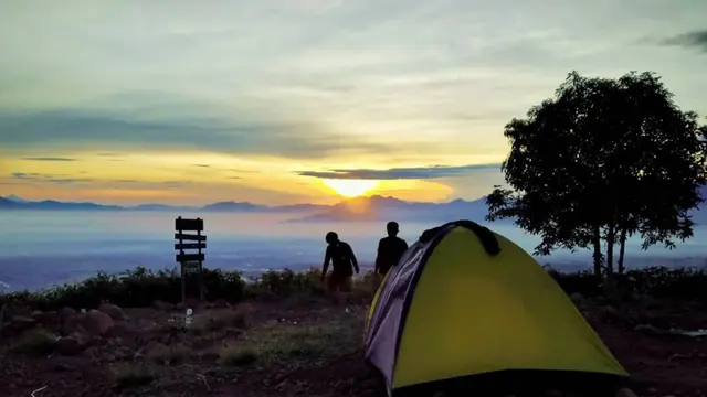 Gunung Buleud di Bandung Jawa Barat