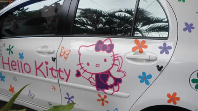 Stiker-stiker Unik yang Menghiasi Roda Empat Dalam Negeri