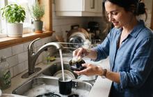 Cara Membersihkan Ulir Tutup Tumbler yang Menghitam, Bisa Pakai Bahan Sederhana