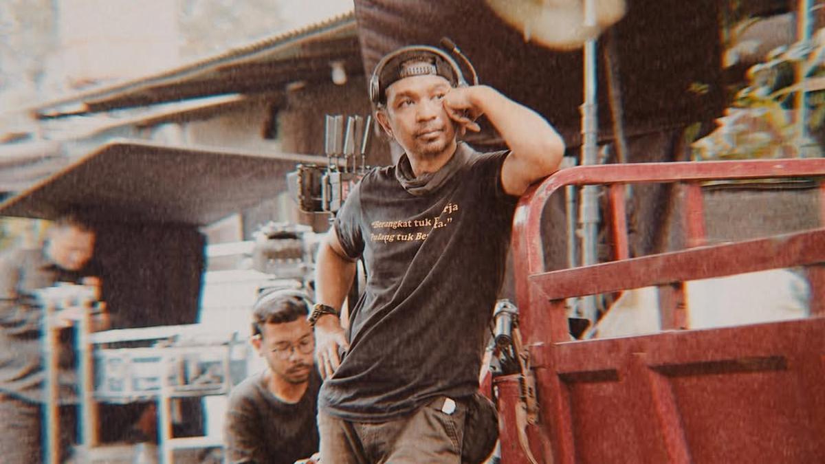Dirayu Desta, Dimas Djayadiningrat Comeback Lewat Video Klip Ndokasin Setelah 10 Tahun Vakum