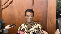 Mentan Amran Sulaiman Minta Izin Distributor Pupuk Langgar HET dan Persulit Hak Petani Dicabut!
