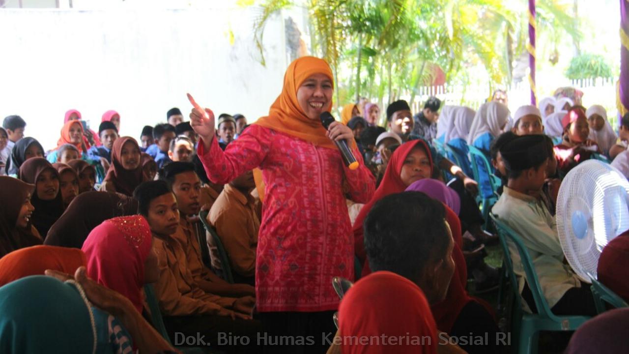 Mensos Khofifah Indar Parawansa