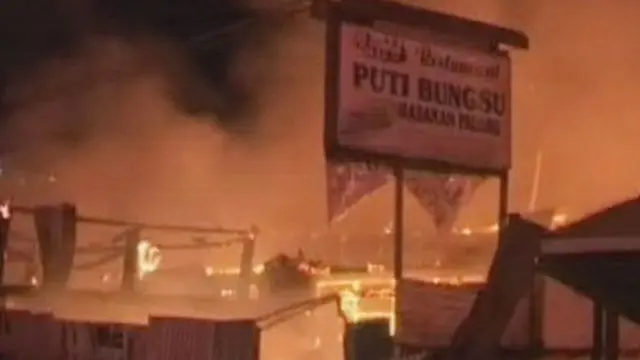 Ditinggal Mudik, Api Hanguskan 3 Rumah di Ambon