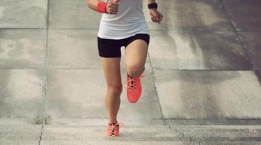 [Bintang] Ilustrasi Lari