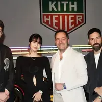 Lisa BLACKPINK dan Frederic Arnault isyaratkan Go Public dengan outfit serasi. (@blackpinks.style4)