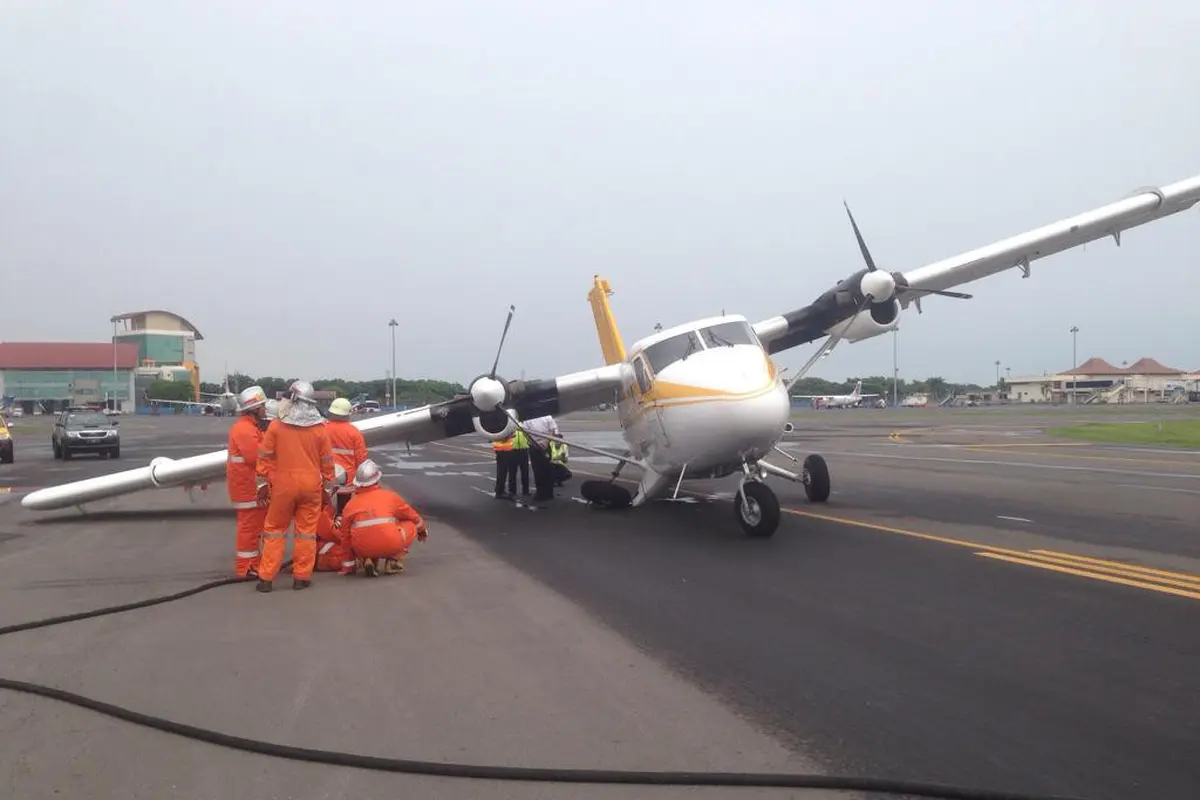 Pesawat Airfast PK-OCL rute Surabaya-Bawean tergelincir di Bandara Juanda. (Ist)