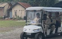 Naik Buggy Car, Prabowo Tinjau Satuan Pelayanan Makan Bergizi di Magelang