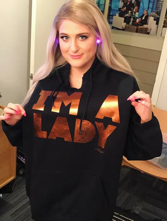 Ia juga membuktikan dirinya bisa bersaing dengan penyanyi lain dengan kualitas vocal dan kemampuan bernyanyi yang dimilikinya. Berkat lagu “All About that Bass”, Meghan berhasil mencapai popularitas. (Instagram/meghantrainor)