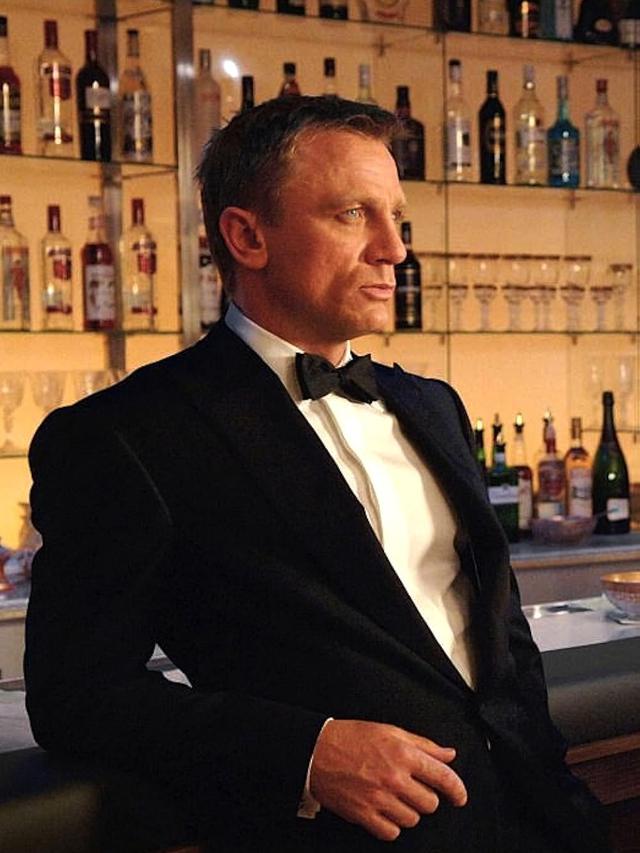 Daniel Craig in Casino Royale (2006)