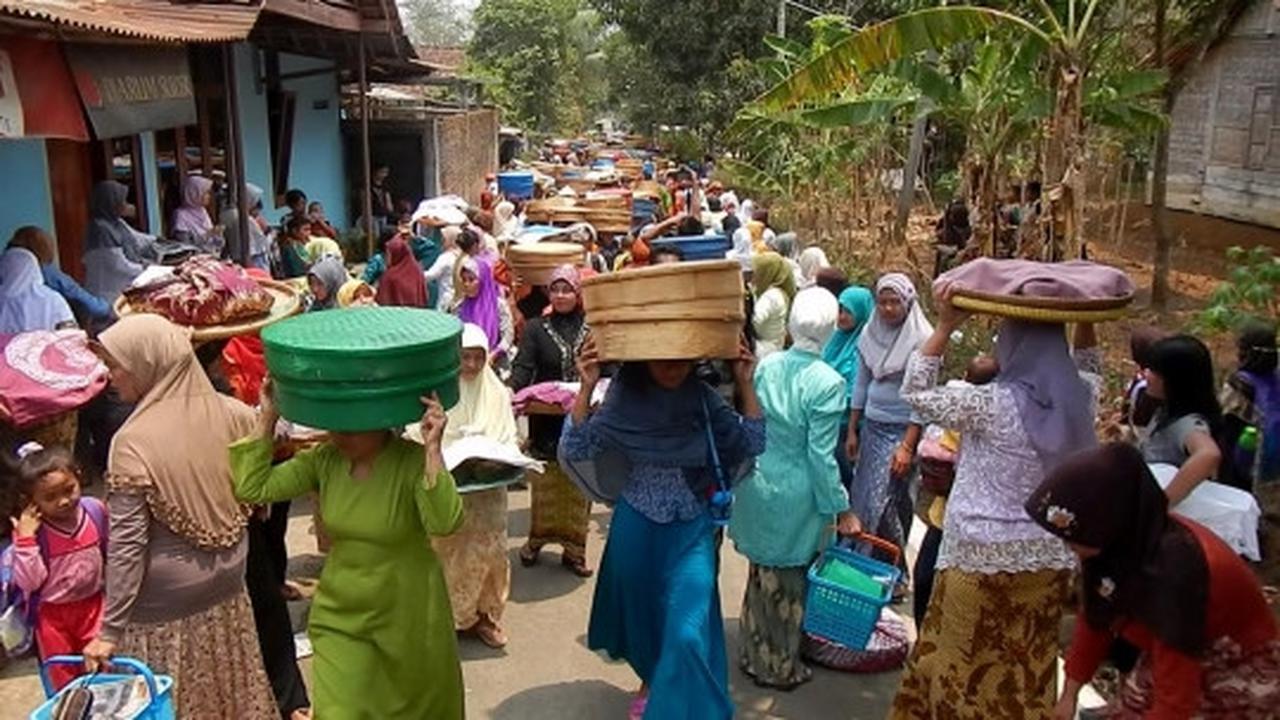 Menengok tradisi Takiran masyarakat Banjarnegara