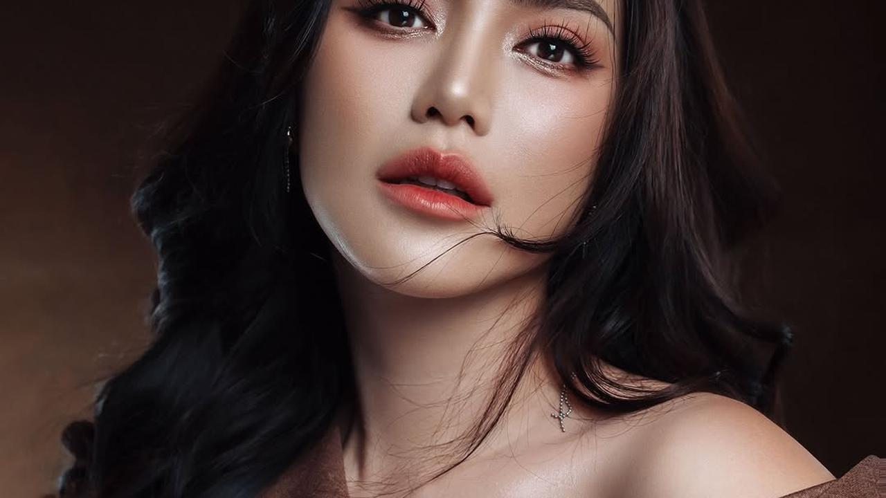 Pemotretan Terbaru Jessica Iskandar Tampil Menawan dan Flawless, Banjir Pujian dan Disebut Hot Mom