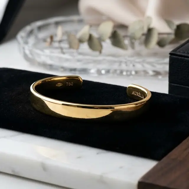 Model Gelang Emas yang Mudah Dijual Kembali