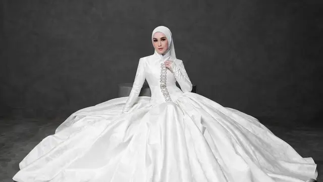 Photoshoot Irish Bella Bersama Keluarga