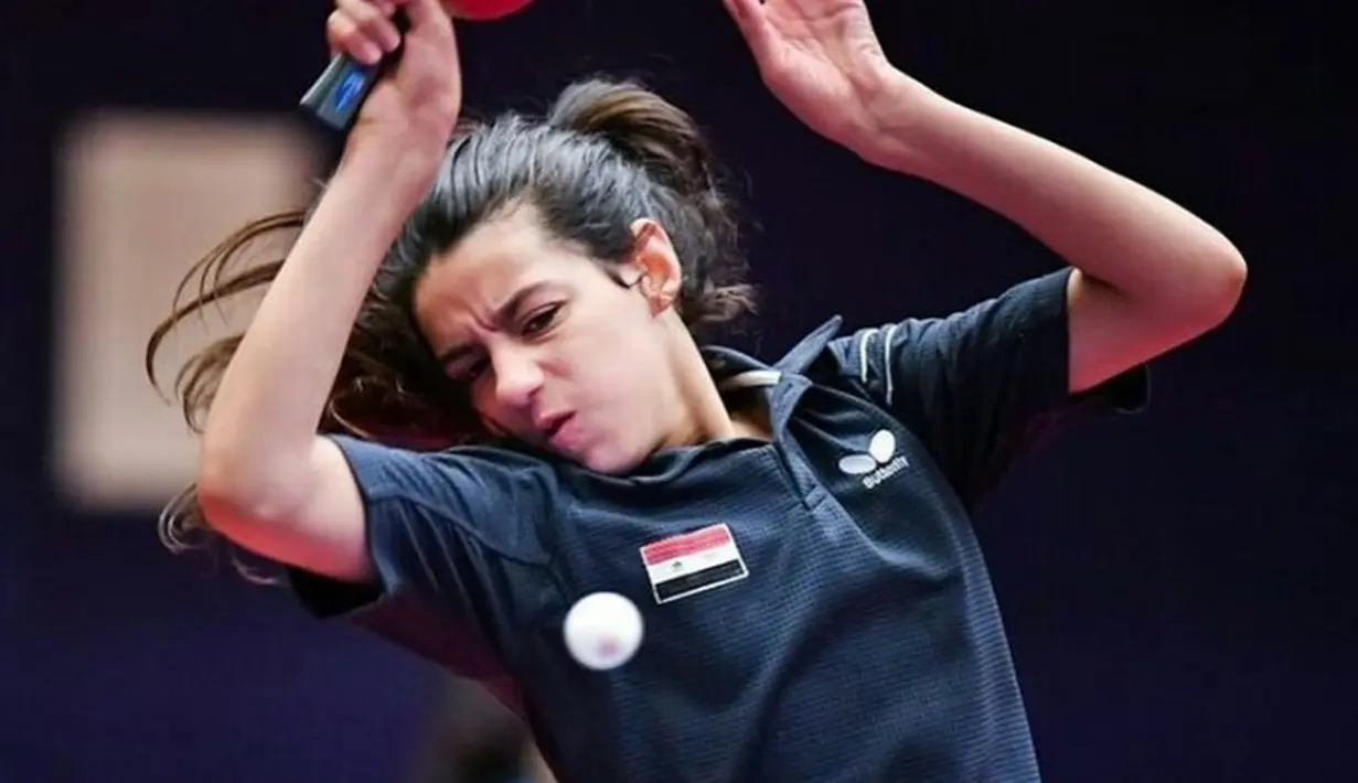 Motivasinya menjadi atlet tenis meja adalah didorong oleh sang kakak yang merupakan juara nasional. (Instagram/mysyria_).