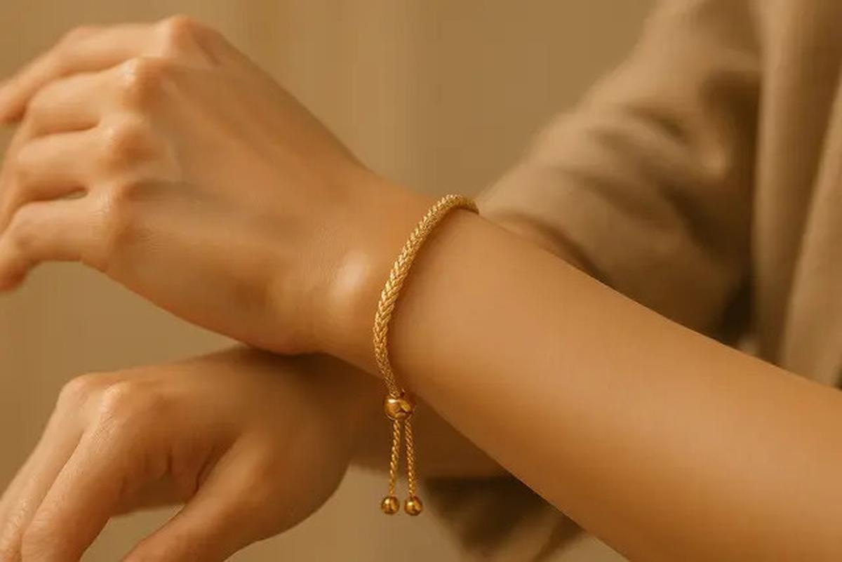 7 Rekomendasi Gelang Rantai Emas Tipis 1 Gram, Simple tapi Mewah