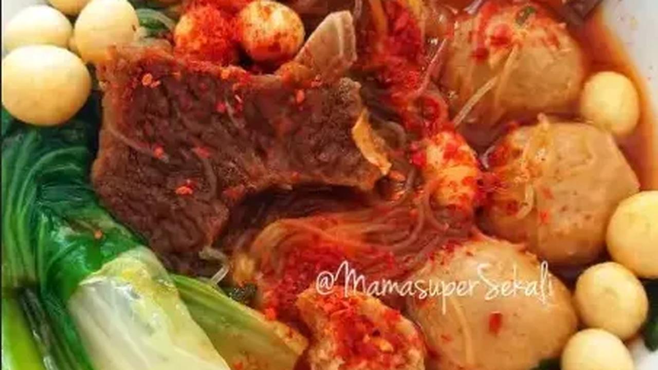 7. Resep Bumbu Kuah Bakso Asam Manis Pedas