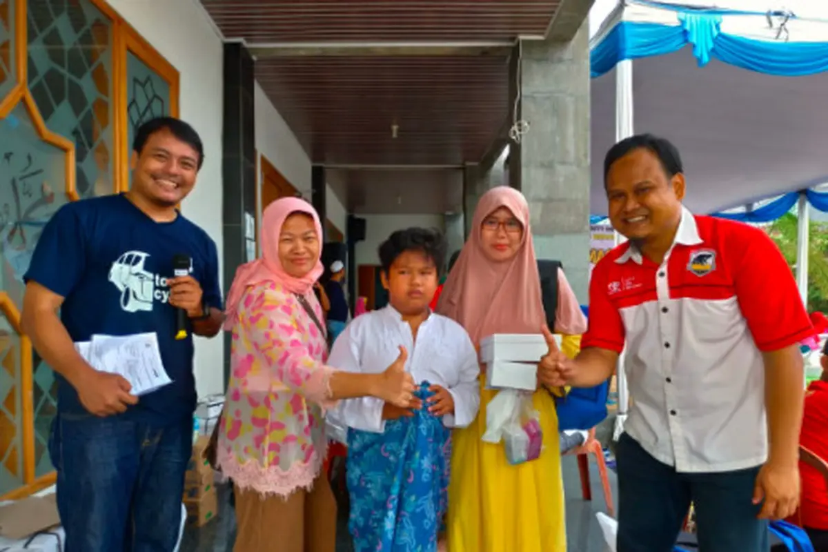 Tosca Cyber Gelar Bakti Sosial untuk Warga di Bekasi
