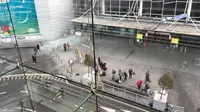 Situasi pascaledakan di Bandara Belgia (Facebook/Jef Versele)