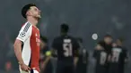 Raut kecewa pemain Arsenal, Declan Rice saat timnya kalah dari PSG dalam laga leg 2 semifinal Liga Champions 2024/2025 di Parc des Princes, Paris, Prancis, Rabu (07/05/2025) waktu setempat. (AP Photo/Aurelien Morissard)