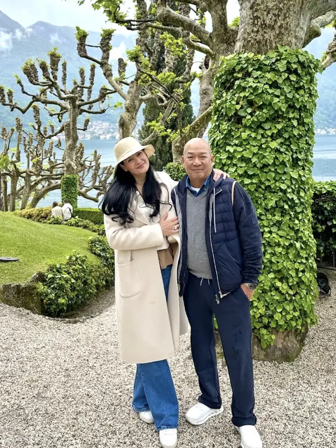 Potret Donna Harun dan suami (Sumber: Instagram/donnaharunofficial)