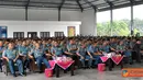 Citizen6, Surabaya: Prajurit Marinir wilayah Timur memperingati Maulid Nabi Muhammad SAW tahun 1433 H/2012 M, yang diselenggarakan di Indoor Sport Bhumi Marinir Karangpilang Surabaya, Kamis (16/2). (Pengirim: Budi Abdillah) 
