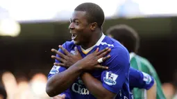 Yakubu Aiyegbeni. Pemain asal Nigeria ini membela 7 klub di Liga Inggris mulai 2002/2003 hingga 2016/2017. Ia mencetak total 96 gol. Empat klub Premier League yang dibelanya adalah Portsmouth, Middlesbrough, Everton dan Blackburn Rovers. Ia pensiun di Coventry City pada 2017. (AFP/Paul Ellis)
