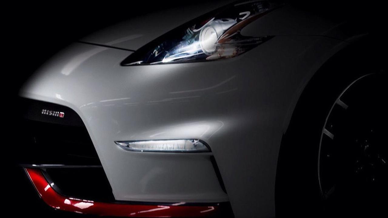 Teaser Special Nismo 370Z (Foto: autoguide)
