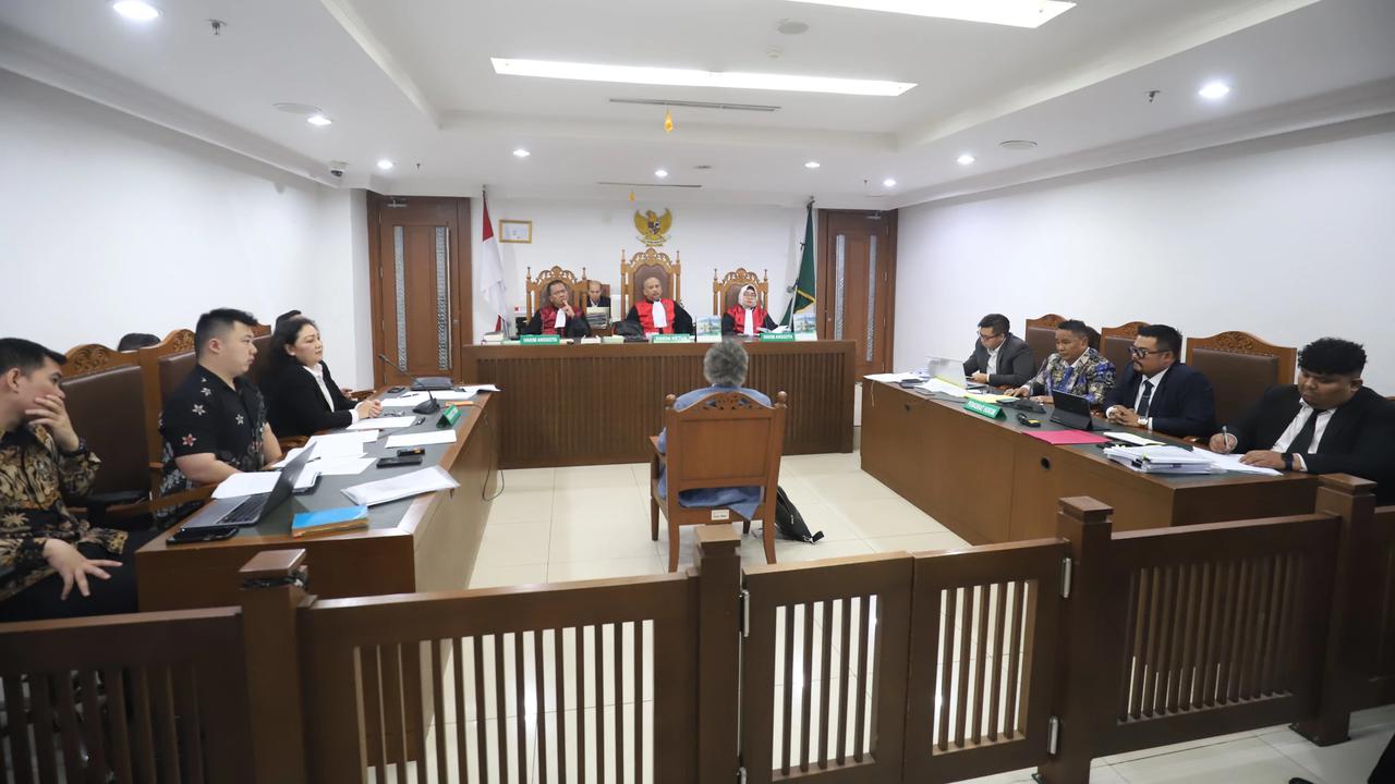 FOTO: Mantan Hakim Agung Gayus Lumbuun Soroti Kejelasan Gugatan CMNP