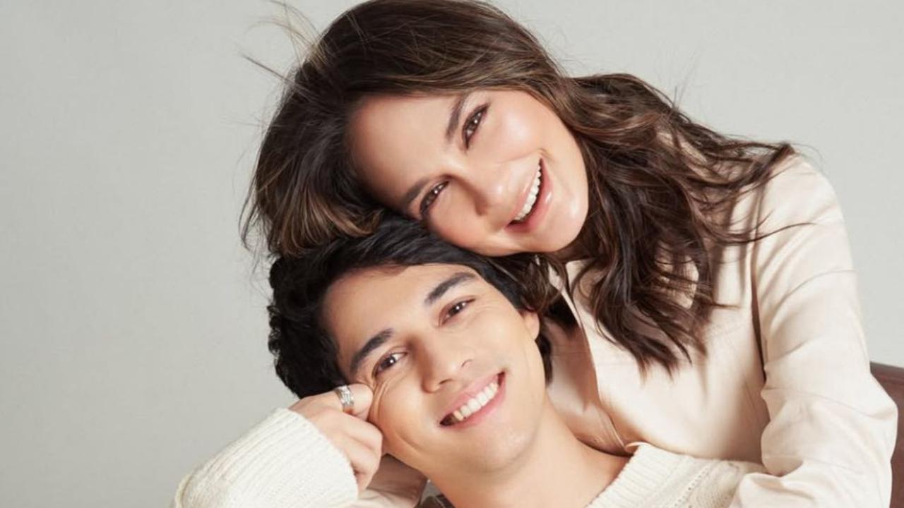 Sesi Pemotretan Valentine Luna Maya dan Maxime Bouttier, Pakai Outfit Senada hingga Wajahnya Berseri-seri: Jomblo Auto Iri