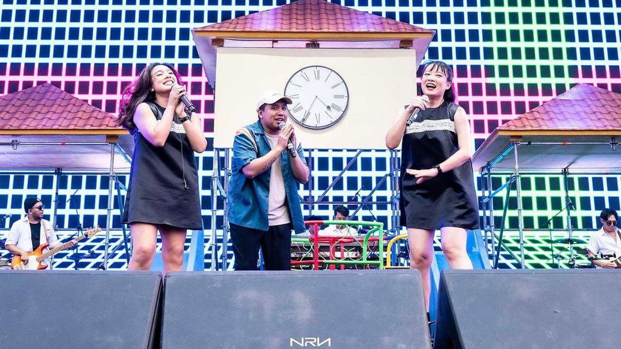 7 Potret Leony dan Dea Ananda Tampil di Synchronize, Kostumnya Bikin Nostalgia - Milenial Pasti Relate