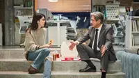 Review The Intern: Remake dengan Sisi Humanis Kental, Bukan Kopian Plek-ketiplek Film Aslinya