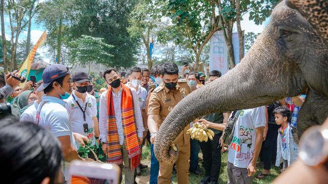 Raffi Ahmad di Medan Zoo