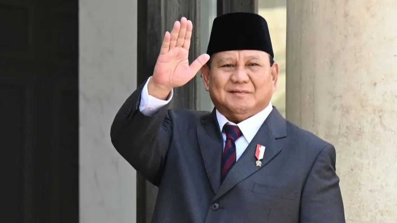 Kedua anaknya tak asing di telinga. Prabowo merupakan ketua umum Gerindra, yang maju sebagai capres di Pemilu 2024<br>