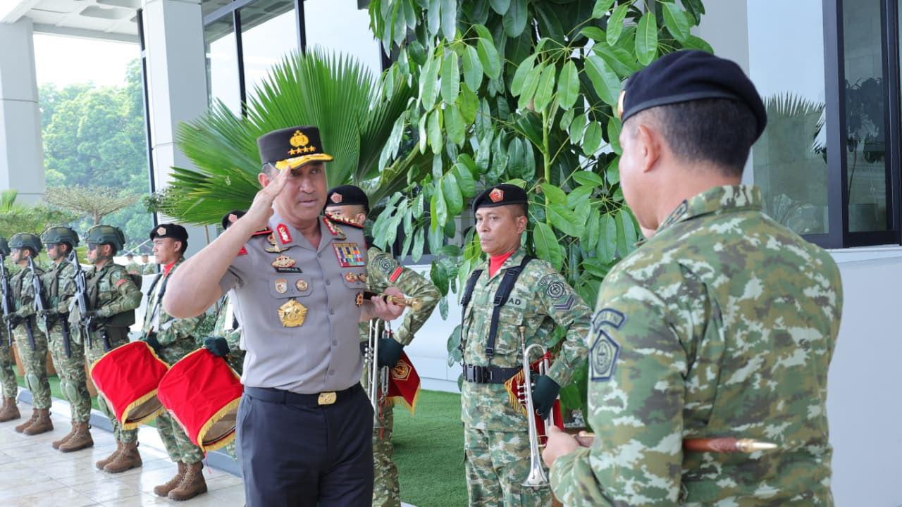 Kapolri Temui Panglima TNI, Ini Sederet Ancaman Keamanan yang Dibahas