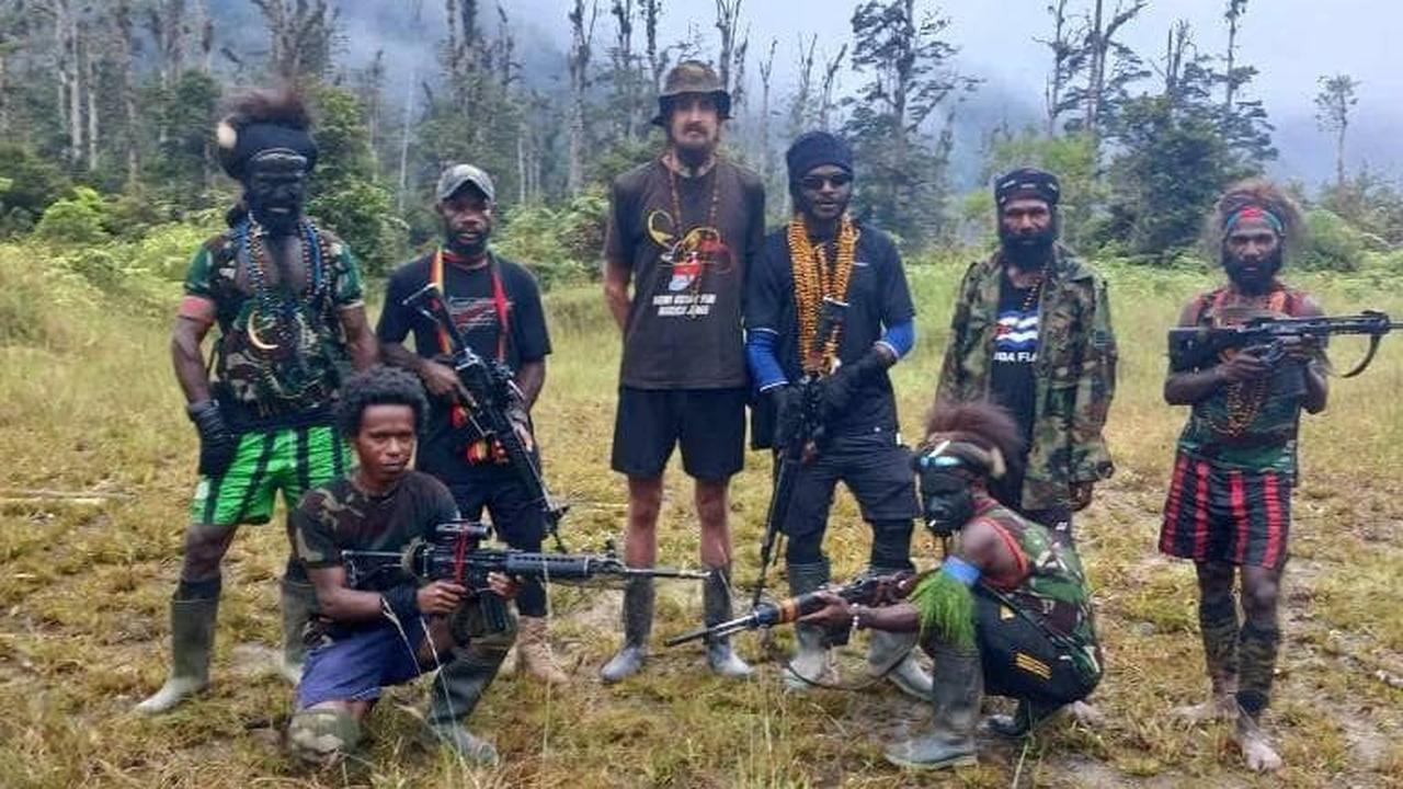 TNI Geram OPM Sebar Kebohongan, Manfaatkan Pilot Susi Air yang Disandera