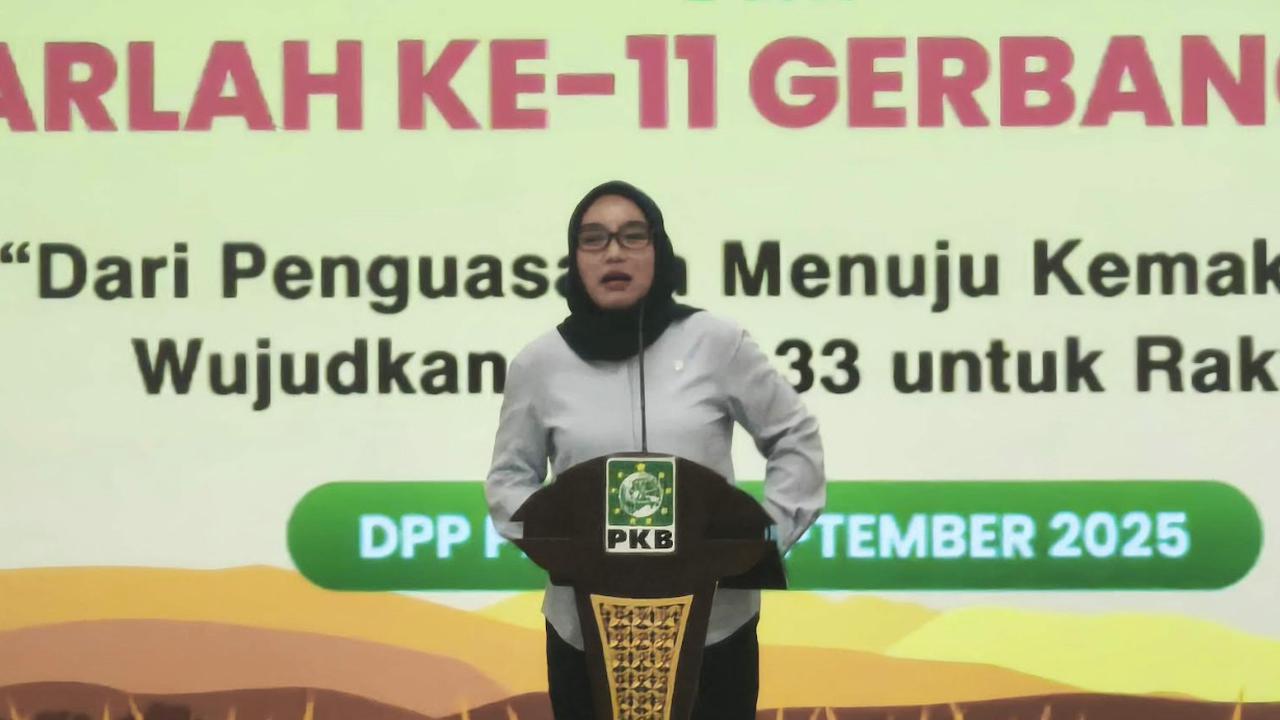 Cerita Ibunda Wamenkop Farida Takut Jagungnya Dimakan Tikus saat Diajak Hadiri Pelantikan Anaknya