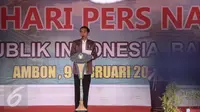 Presiden Joko Widodo (Jokowi) memberikan sambutan pada acara puncak Hari Pers Nasional (HPN) 2017 di Ambon, Maluku, Kamis (9/2). (Liputan6.com/Faizal Fanani)