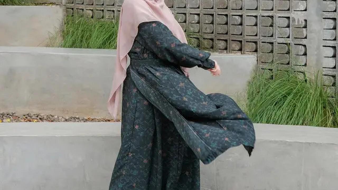 Rambut Bukan Aurat? Ini Penjelasan Gus Baha