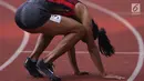 Atlet asal Maluku, Alvin Tehupeiory usai menyelesaikan lomba lari 100 meter putri senior Kejurnas Atletik U18, U20 dan Senior 2019 di Stadion Pakansari, Kab Bogor, Jumat (2/8/2019). Alvin Tehupeiory meraih posisi pertama dengan catatan waktu 11,64 detik. (Liputan6.com/Helmi Fithriansyah)