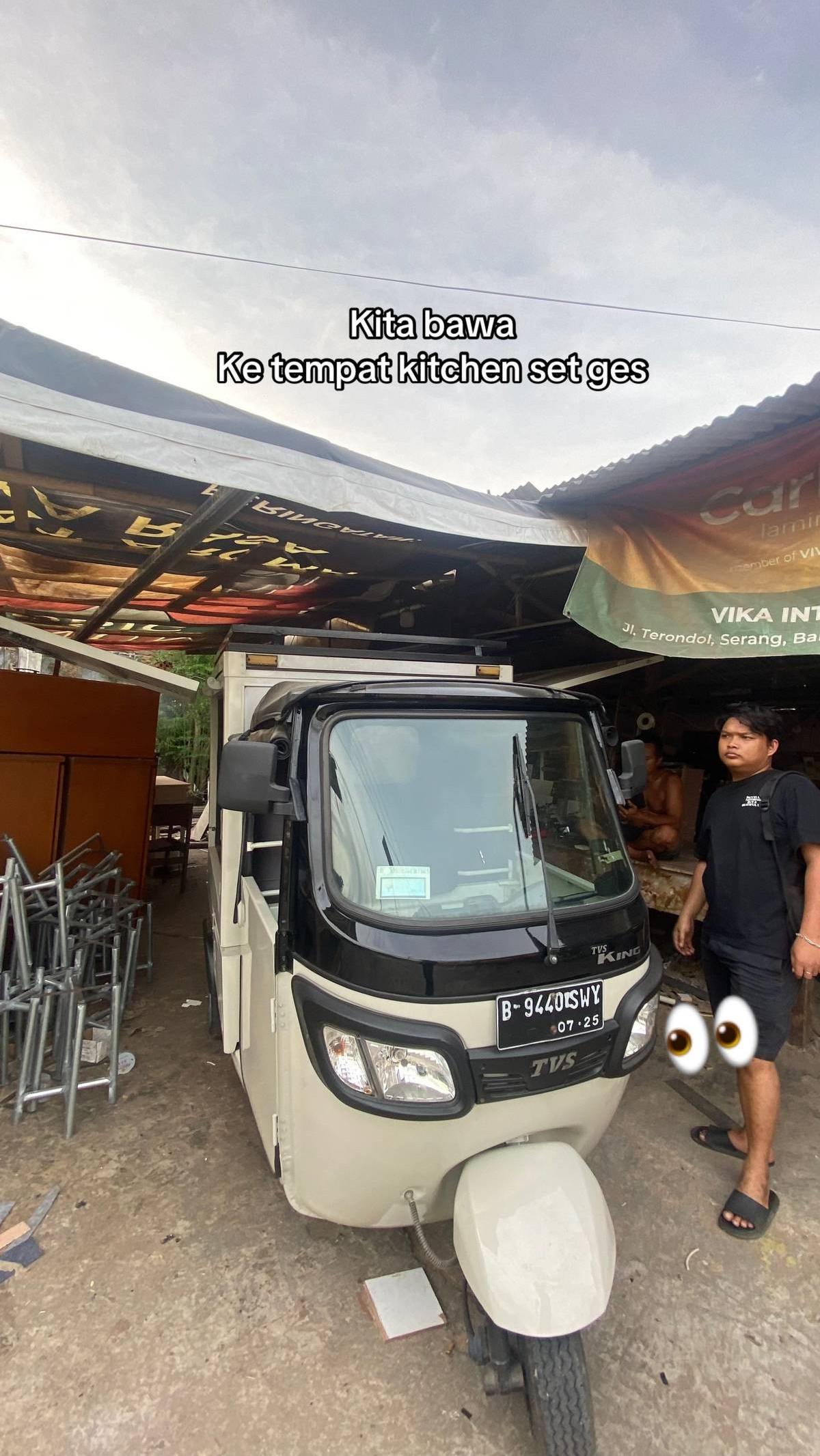 Unik Banget, Lika Liku Pria Putuskan Buka Usaha Kopi Pakai Bajaj Ini Curi Perhatian