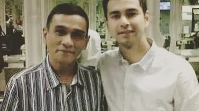 Potret Kenangan Papa T Bob Bersama Seleb Tanah Air