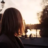 Jarak bukan alasan lima zodiak ini untuk nggak setia. (Sumber foto: unsplash.com)