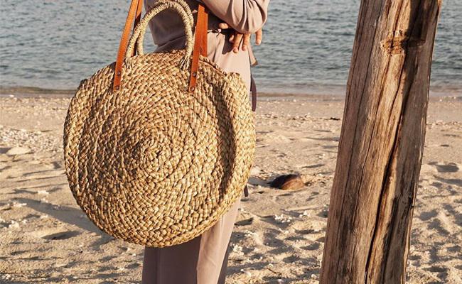 Tas rotan tote ukuran besar/Copyright:Instagram