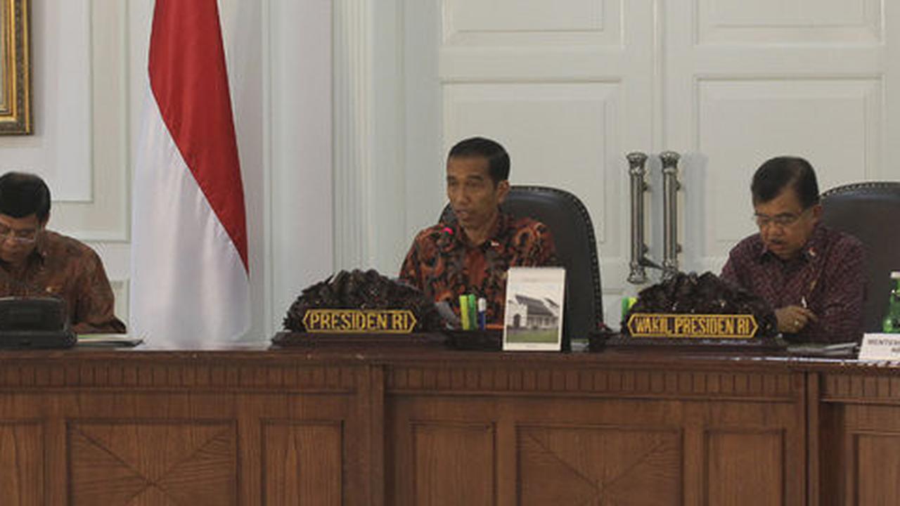 Rapat bahas pilkada serentak, Jokowi tanyakan islah Golkar dan PPP