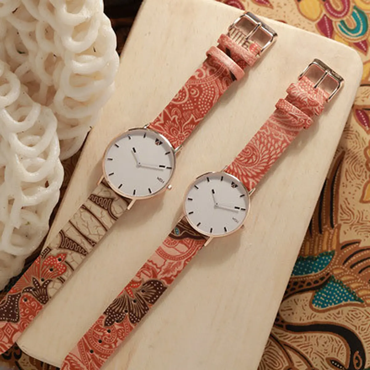 Kami Cinta Indonesia, Jam Tangan Pun Harus Punya Aksen Batik - Fashion  Fimela.com