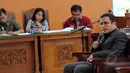 Dosen Hukum UMJ, Khoirul Hudha saat memberikan kesaksian dalam Sidang lanjutan praperadilan mantan Menteri ESDM, Jero Wacik di PN Jakarta Selatan, Jakarta, Rabu (22/4/2015).(Liputan6.com/Helmi Afandi)