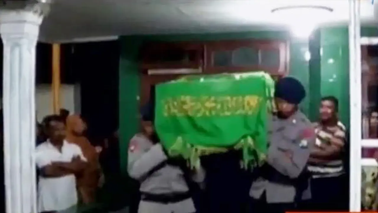 VIDEO: Pemakaman Anggota Brimob di Sidoarjo
