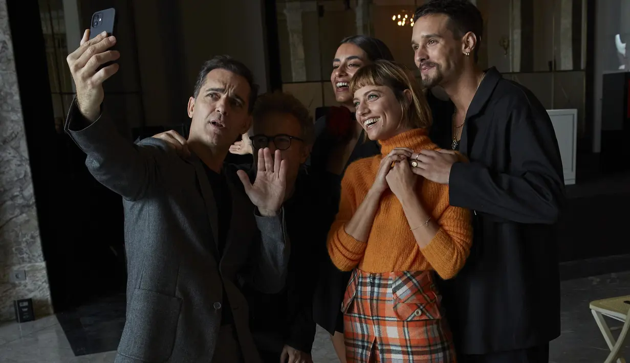 Para pemain serial Berlin, spin-off Money Heist. (Foto: Netflix)