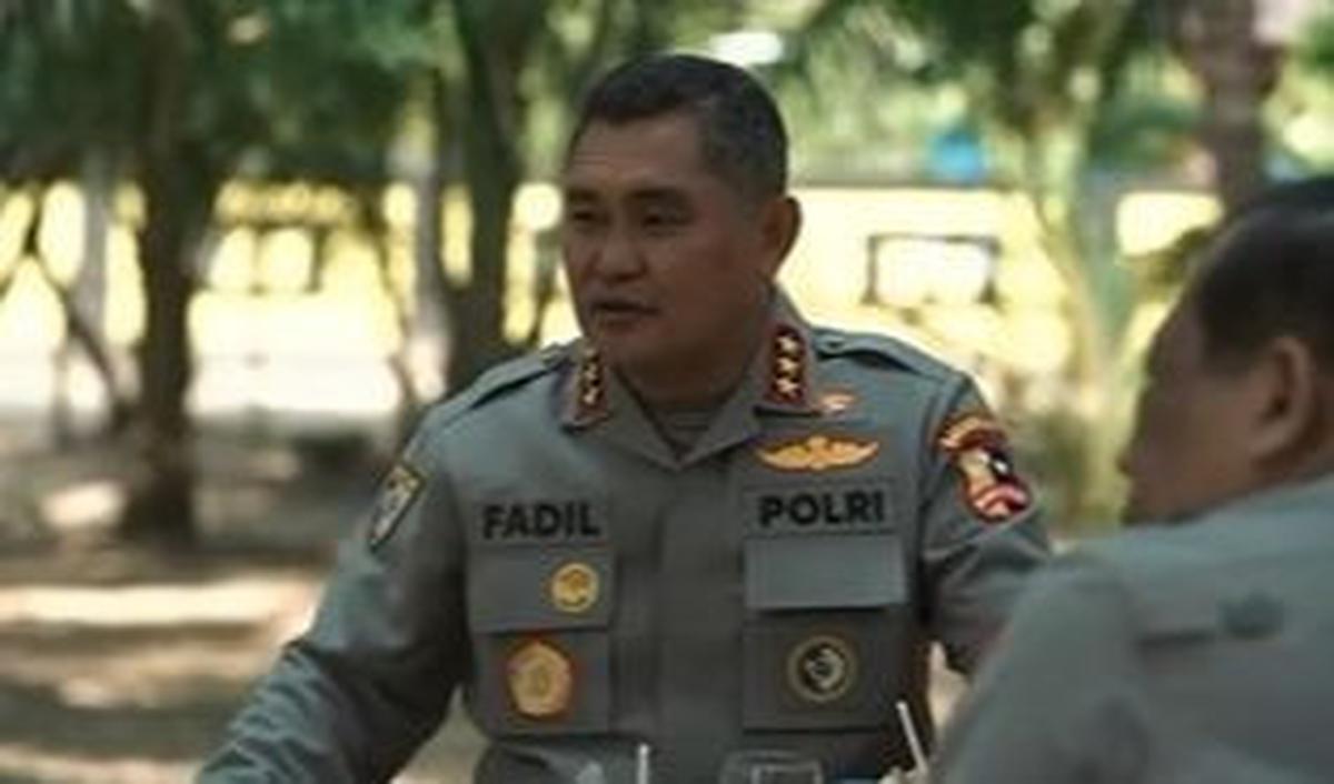Momen pertemuan Fadil dengan beberapa anggota polisi itu dibagikan melalui unggahan video di akun Instagram resmi @kabaharkam.