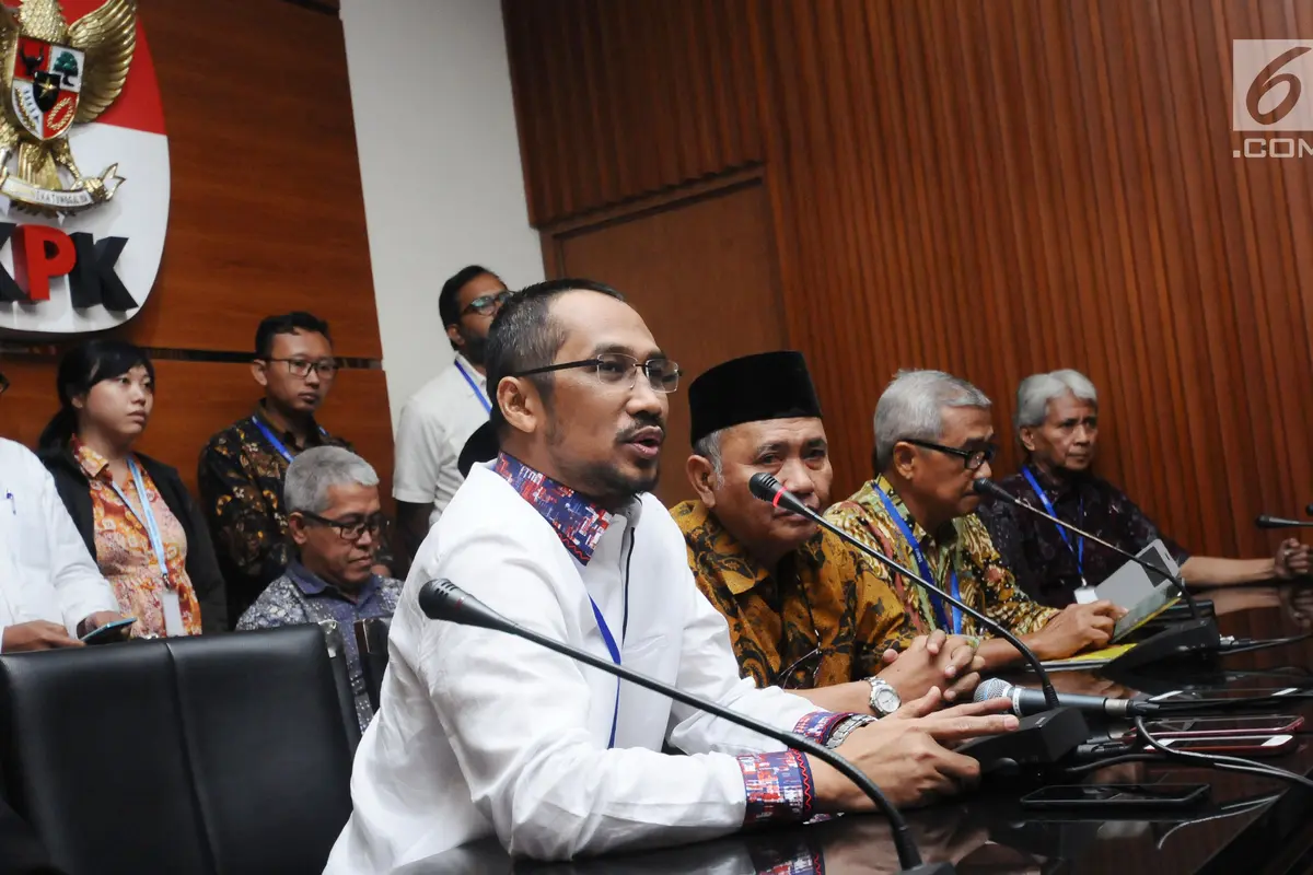 PHOTO: Temui Ketua KPK, Mantan Pimpinan KPK dan Aktivis Desak Bentuk TGPF Kasus Novel